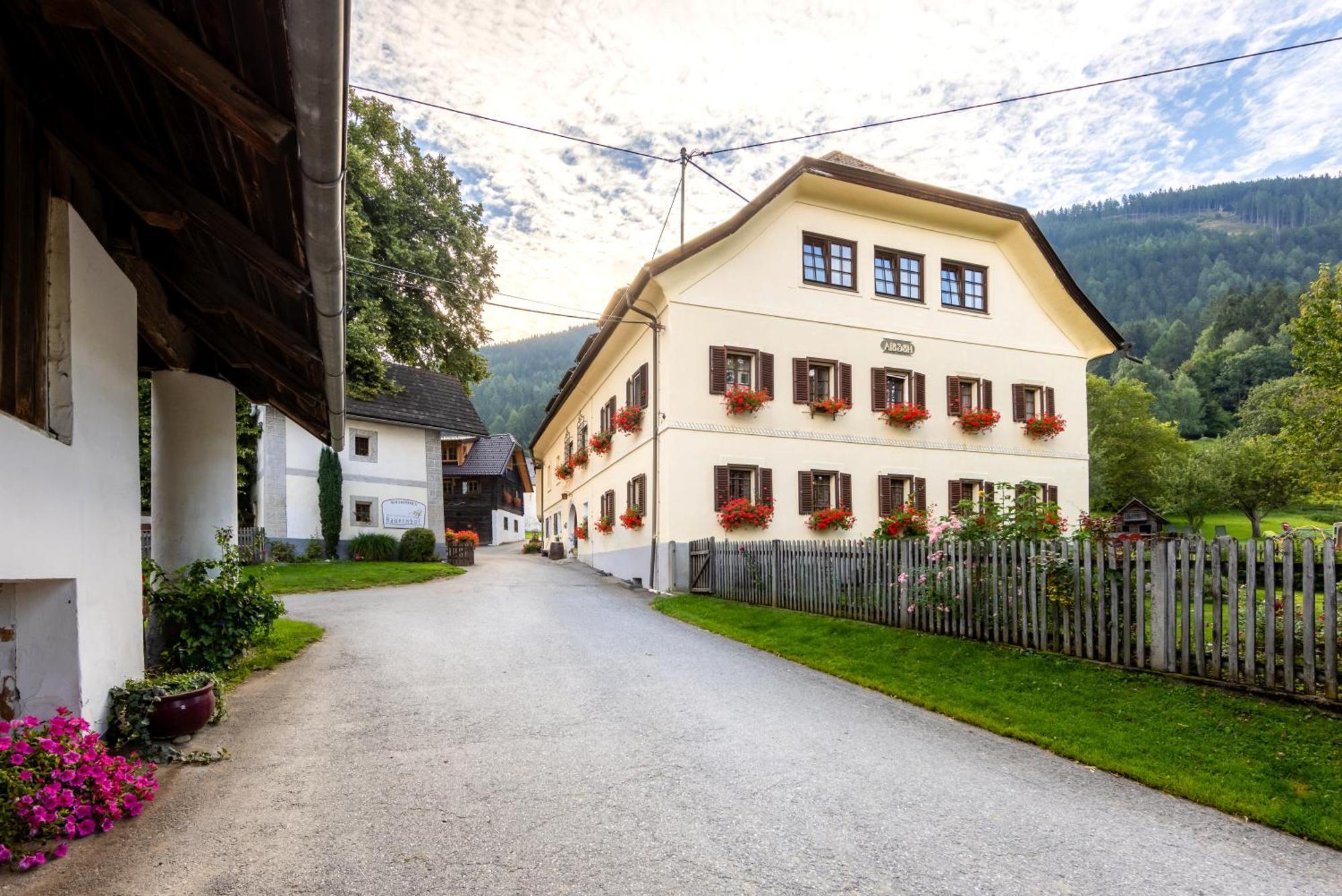 Вилла Familienbauernhof Glawischnig-Hofer Гмюнд Экстерьер фото