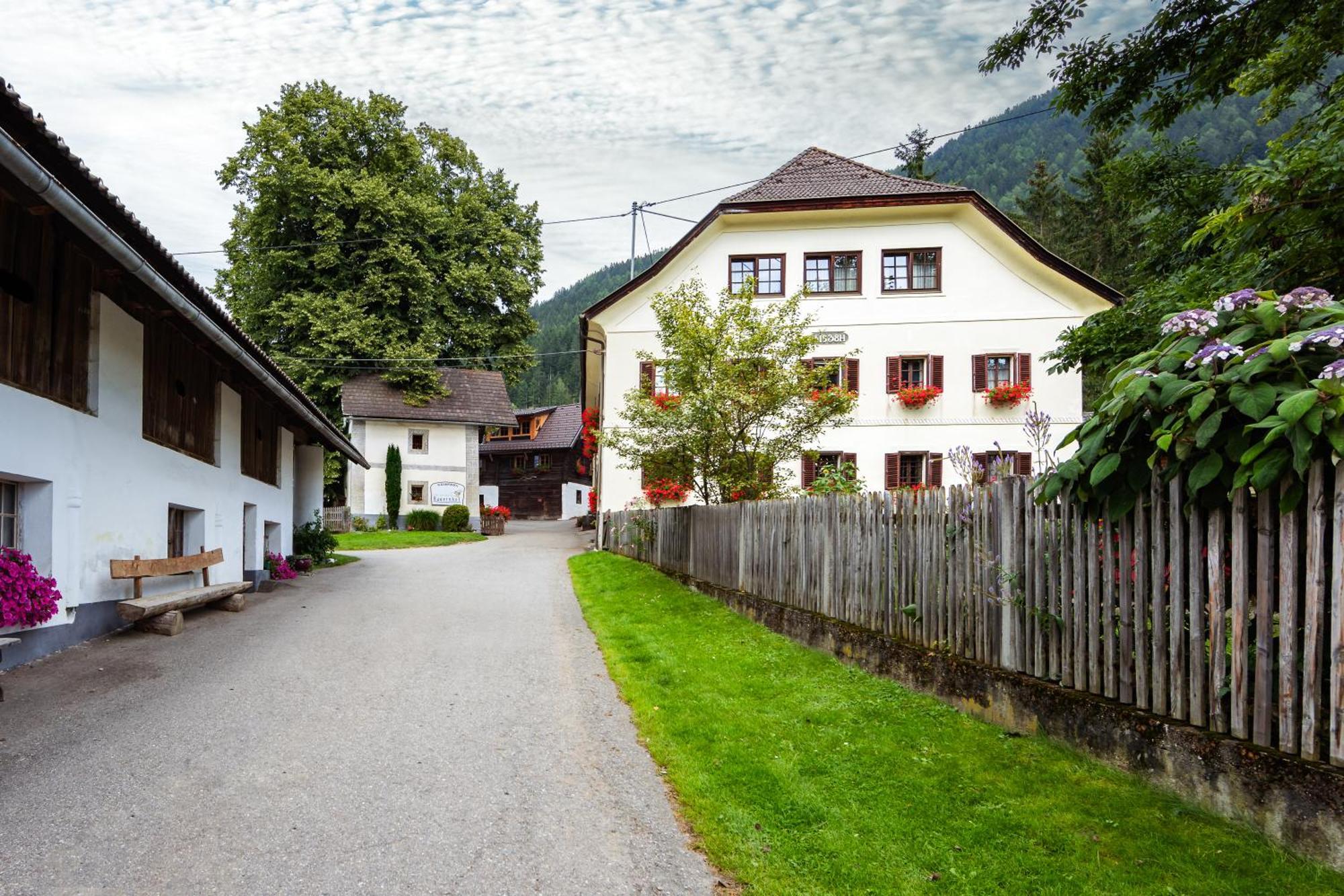 Вилла Familienbauernhof Glawischnig-Hofer Гмюнд Экстерьер фото